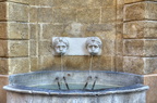 Fontaines