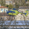  D702917