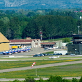  D709256